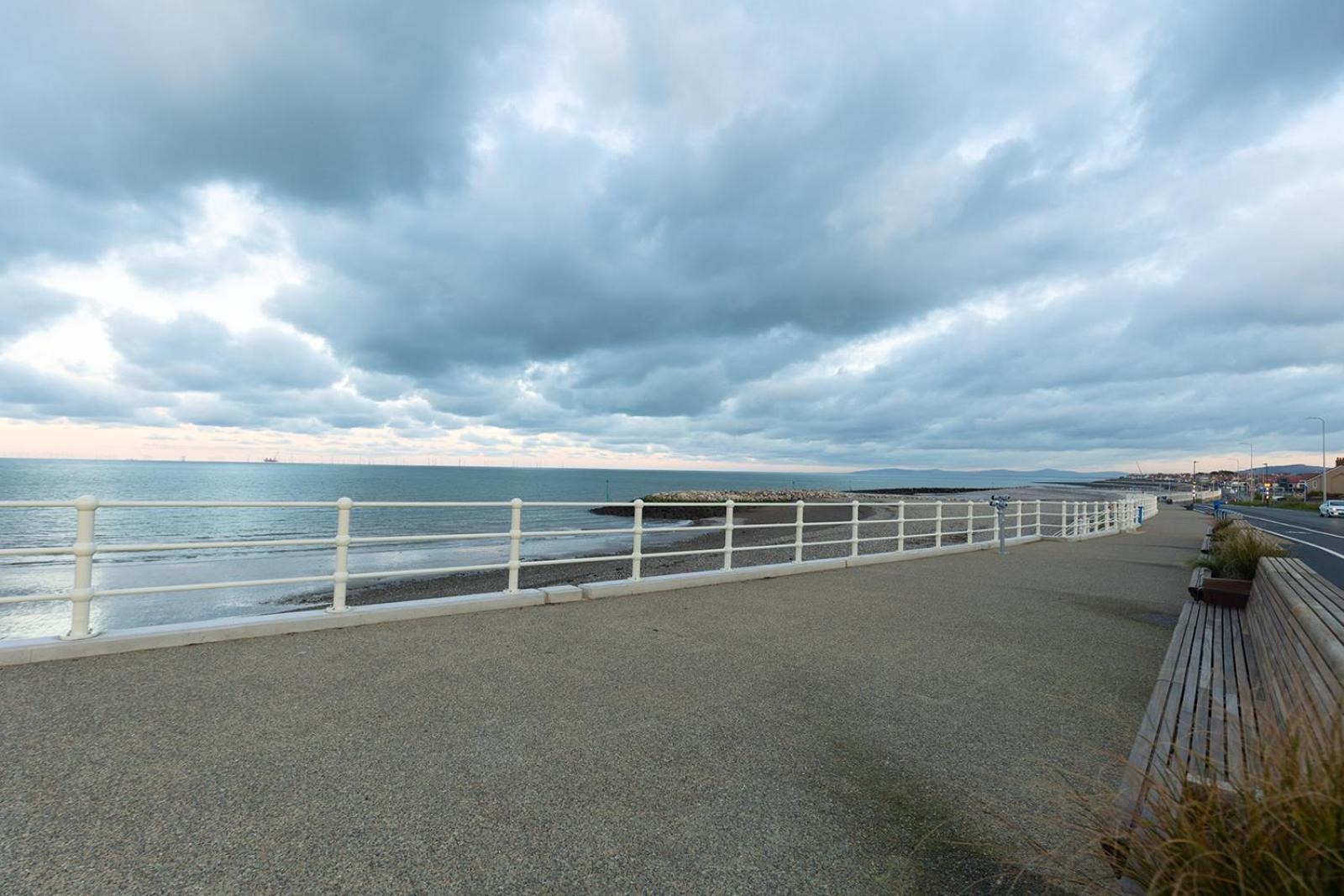 Willow Cottage - Cost 3 Bed Cottage In Penrhyn Bay With Sea Views With Access To Snowdonia Rhos-on-Sea Exterior photo